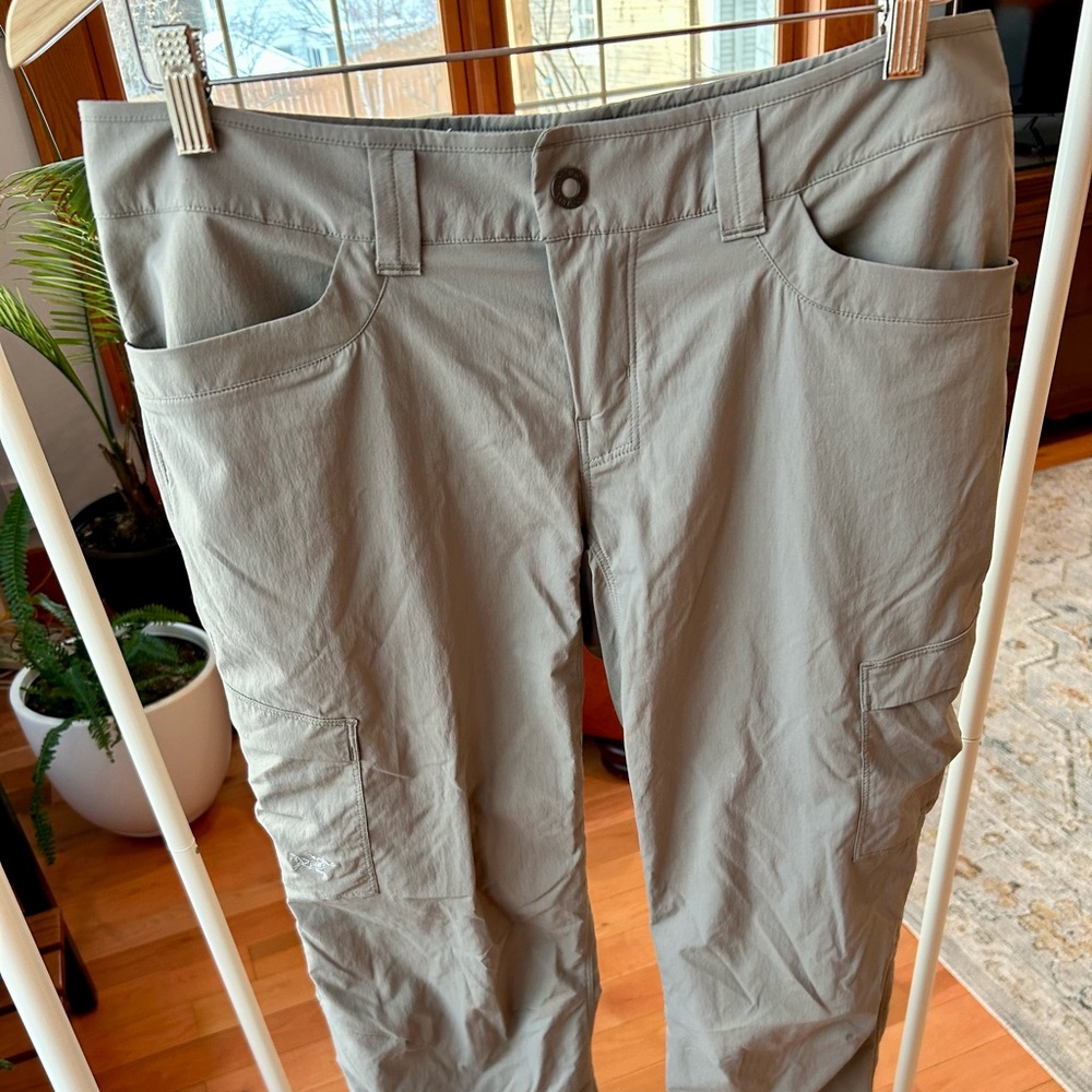 Arc'teryx Women's Cargo Pants